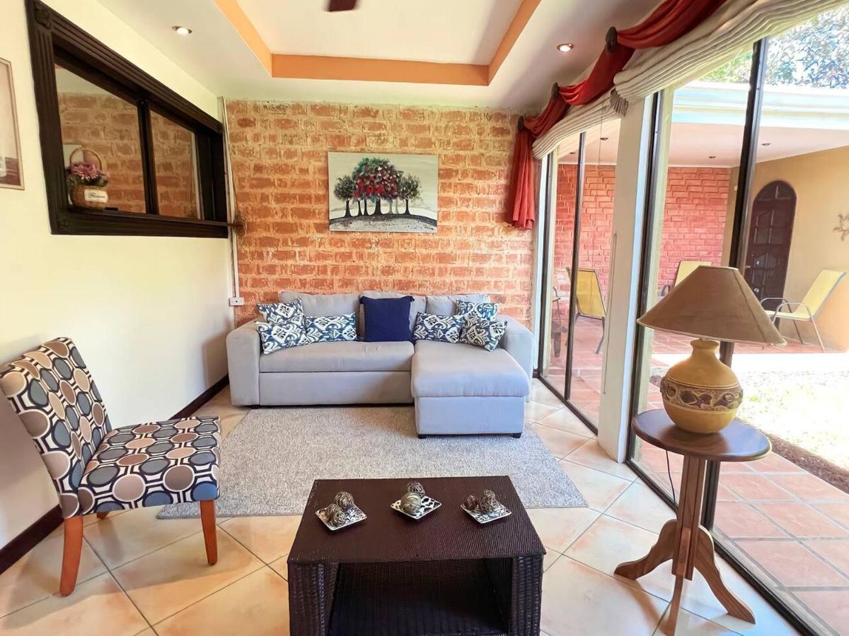 Brasil Beautiful Home W/ Backyard, Ac - Close To Airport מראה חיצוני תמונה